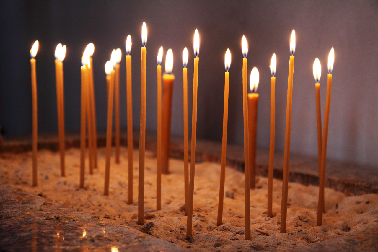 Šviesus,  Žvakė,  Žvakės,  Krikščionis,  Kalėdos,  Bažnyčia,  Tamsi,  Ugnis,  Liepsna,  Švytėjimas
