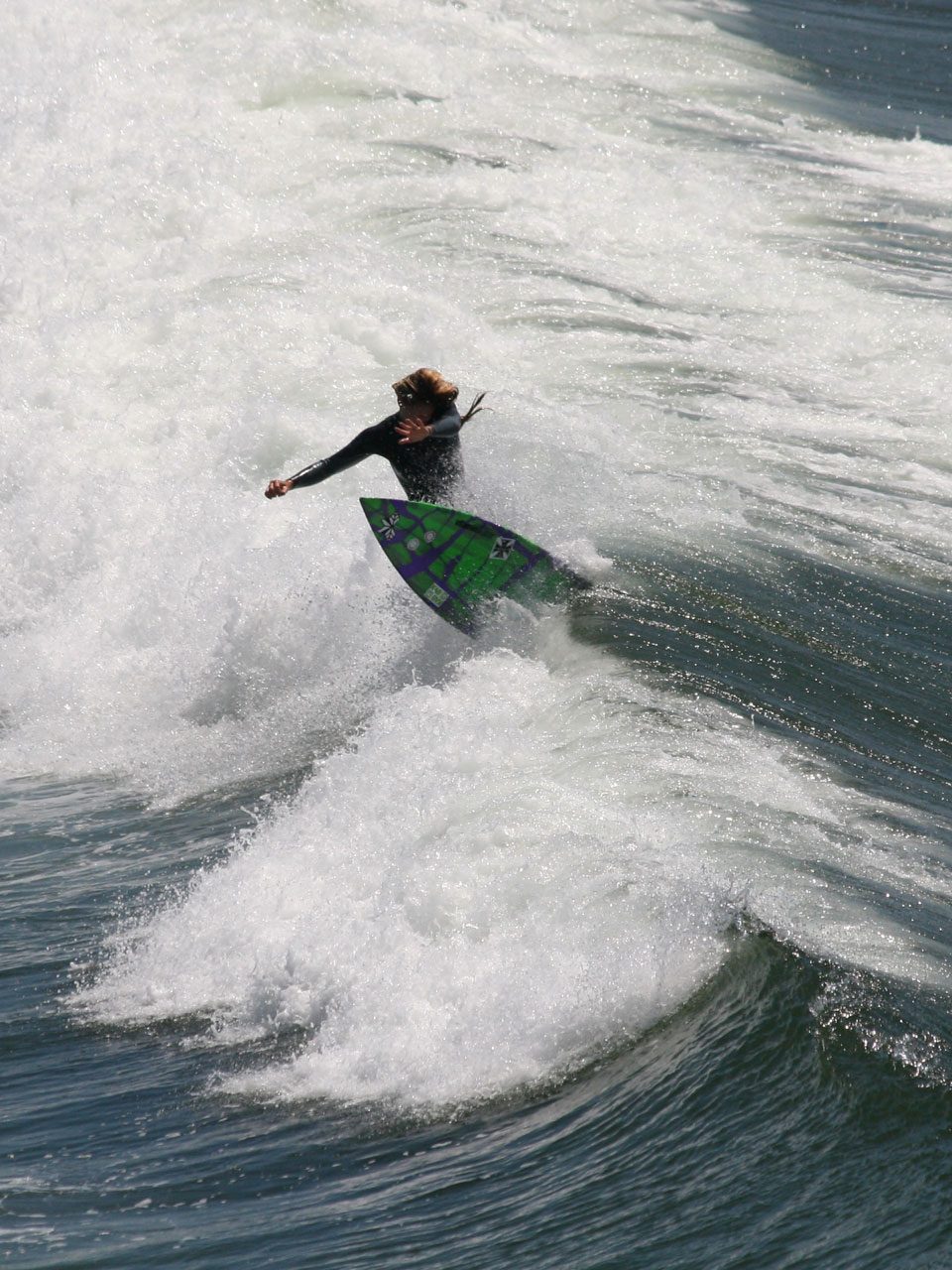 Surfer,  Banglenčių Sportas,  Huntingtonas,  Papludimys,  Kalifornija,  Ramiojo Vandenyno Regionas,  Vandenynas,  Banga,  Surfer Smashes Curl, Nemokamos Nuotraukos