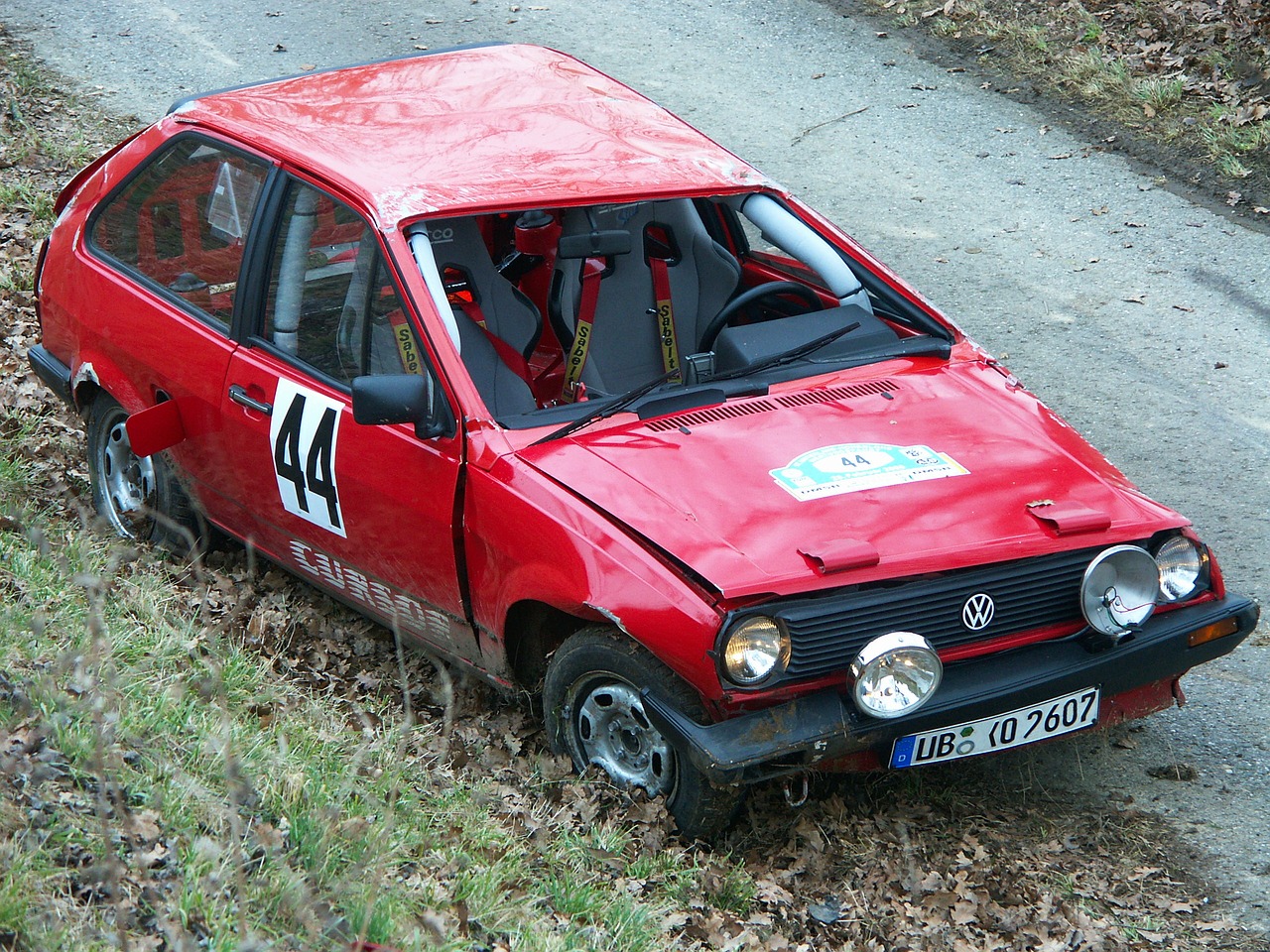 Avarija, Ralis, Automatinis, Žalą, Bendra Žala, Eismo Įvykis, Praleisti, Somersault, Raudona, Vw