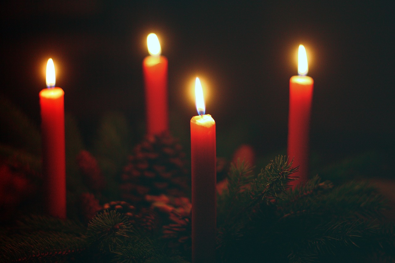 Atvykimo Vainikas, Ketvirtasis Atėjimas, Žvakės, Ketvirta Žvakė, Kalėdų Laikas, Žvakių Šviesa, Kalėdos, Adventas, Kontempliatyvas, Išdėstymas