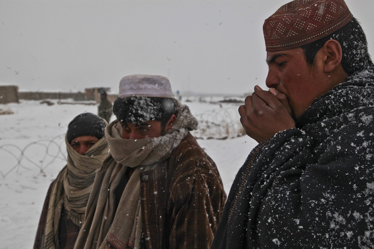 Afghani, Žmonės, Šaltas, Asmenys, Žiema, Sušaldyta, Sniegas, Sniegas, Snaigės, Nemokamos Nuotraukos