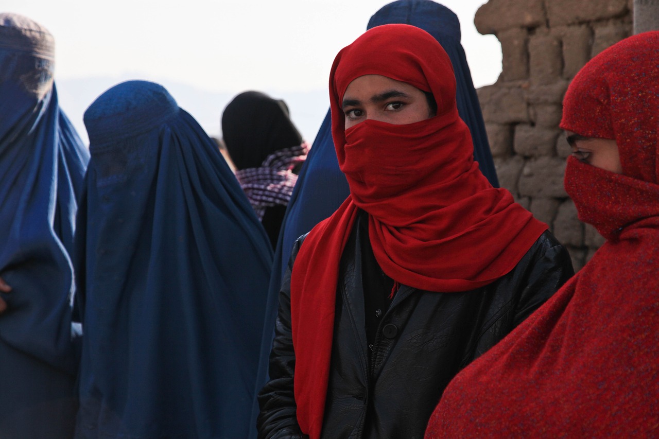 Afganistanas, Mergaitė, Burqa, Ceremonija, Bičių Laikymas, Moterys, Nemokamos Nuotraukos,  Nemokama Licenzija