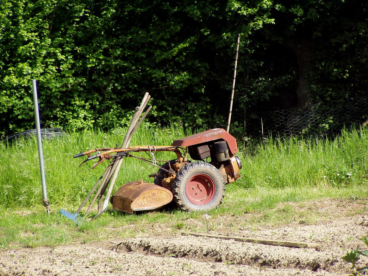 Žemdirbystė, Variklis, Kampanija, Gamta, Ašmenys, Azienda Agricola, Įrankiai, Žemės Ūkio Darbo Vietos, Pėsčiųjų Traktorius, Nemokamos Nuotraukos