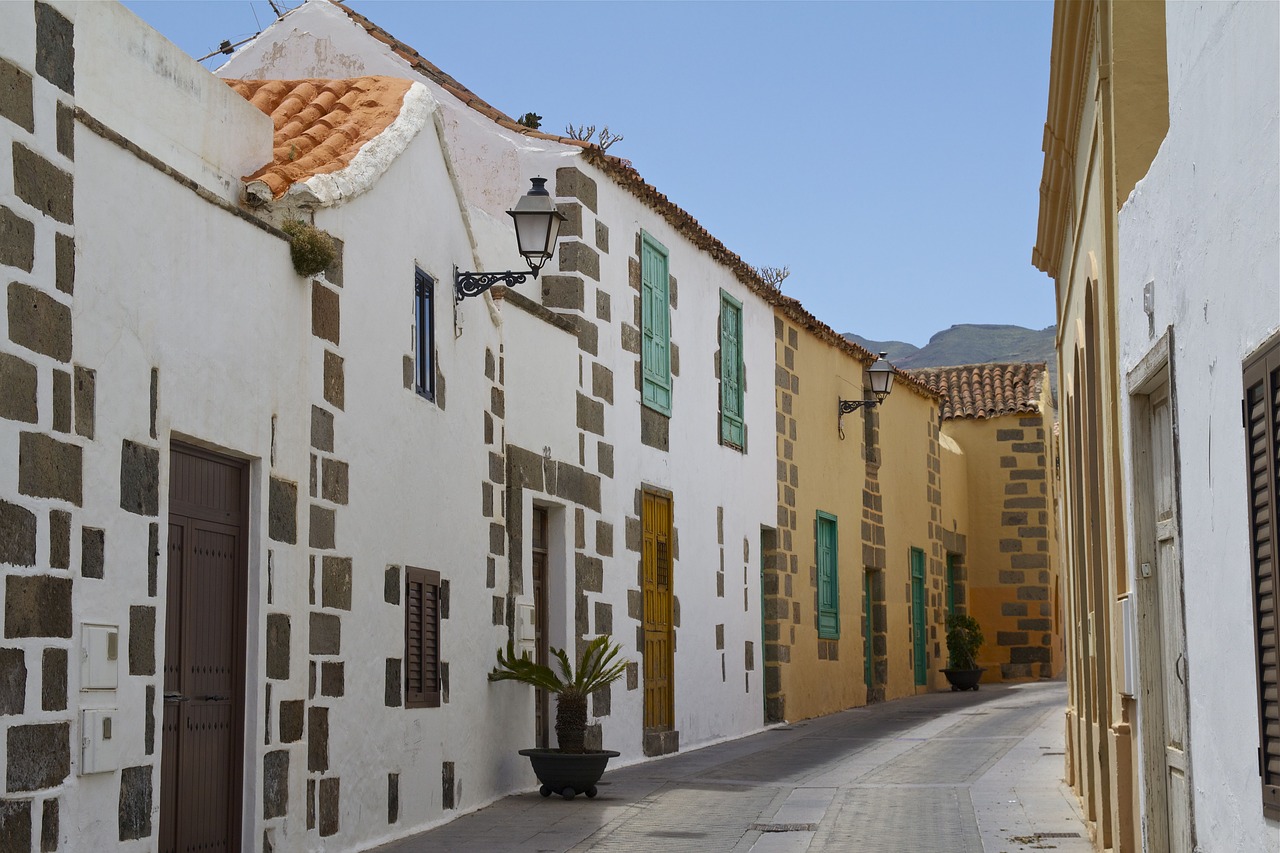 Aguimes, Gran Canaria, Alėja, Toli, Architektūra, Asfaltuotas Kelias, Kelias, Kaimo Gatvė, Pastatas, Namai