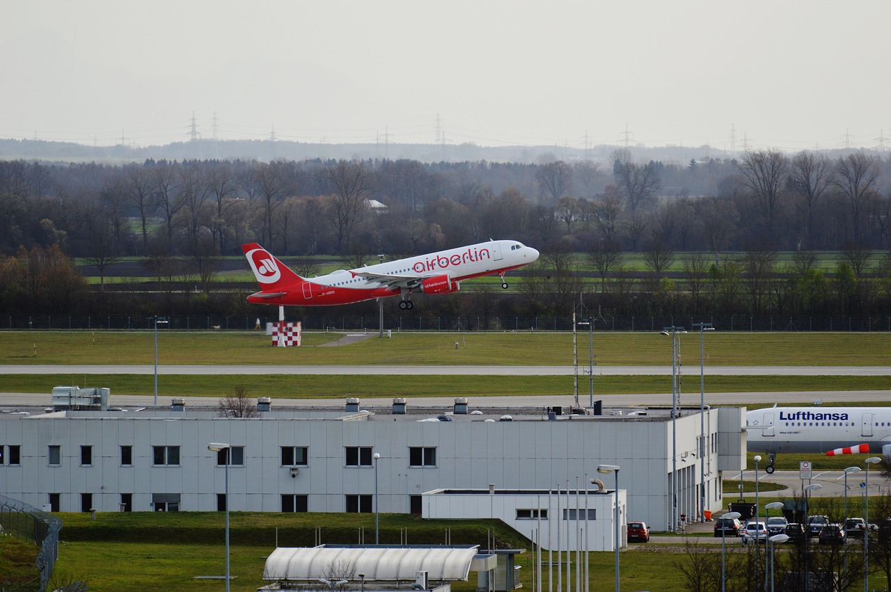 Orlaivis, Oro Uostas, Skristi, Išvykimas, Keleiviniai Orlaiviai, Kelionė, Munich, Aviacija, Oro Transporto Eismas, Nemokamos Nuotraukos