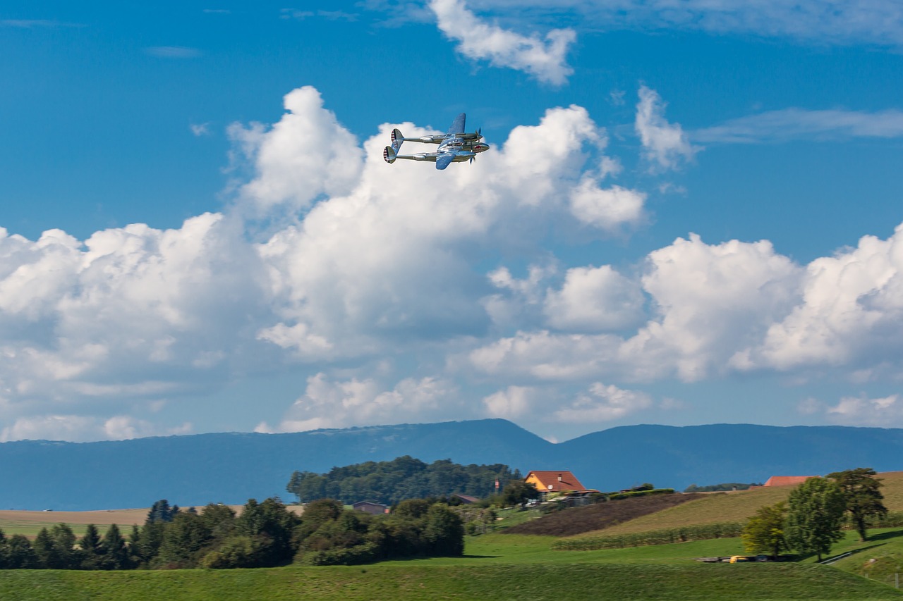 Orlaivis, Oro Šou, Air14, Oro Šou Oro14, Payerne, Šveicarija, Lockheed, P-38, Žaibas, Debesys