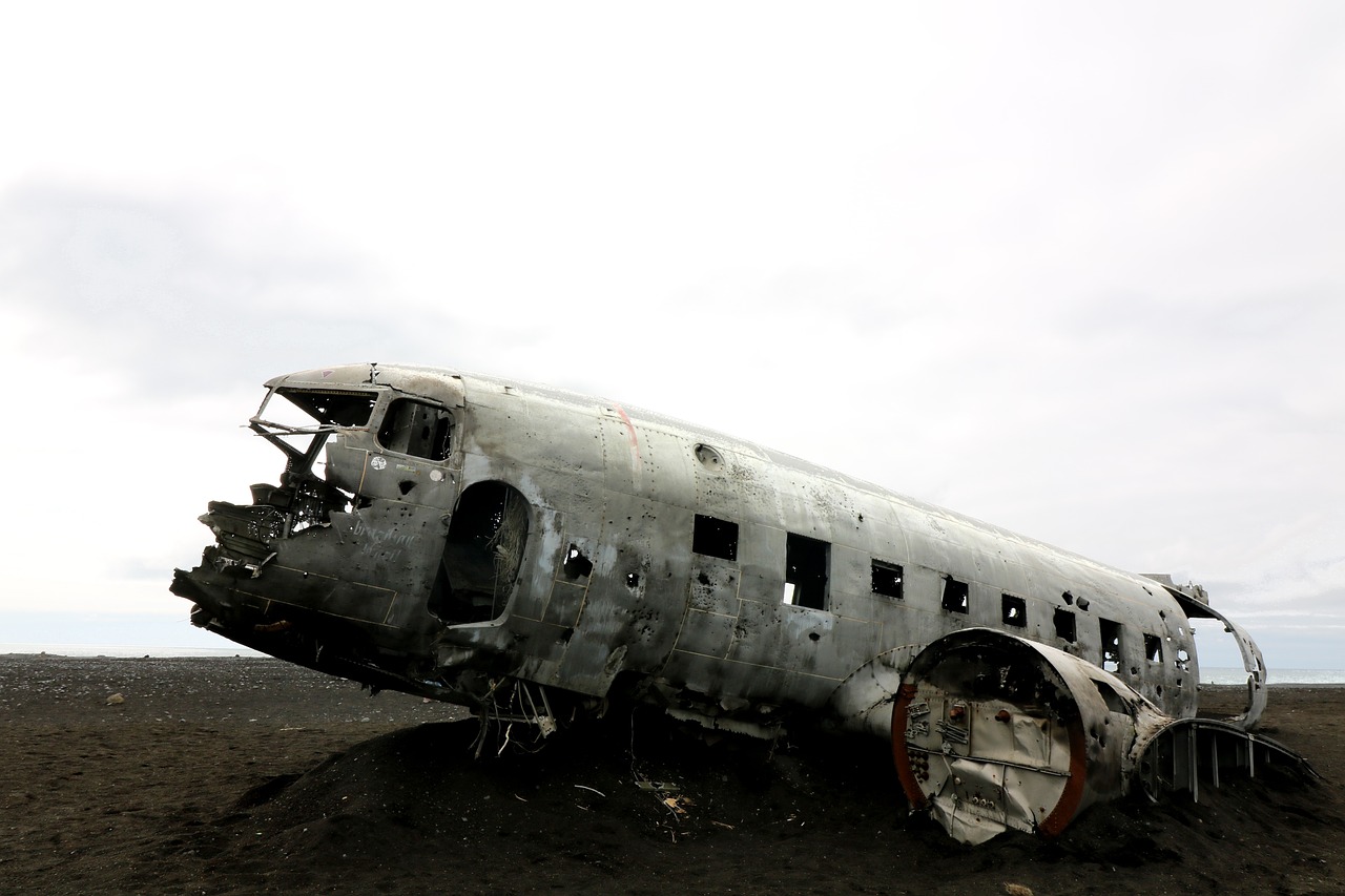 Orlaivis, Nuolaužos, Avarijos Nusileidimas, Tamsa, Mistinis, Lėktuvo Katastrofoje, Airbus, Nuotaika, Keleiviniai Orlaiviai, Sunaikinta