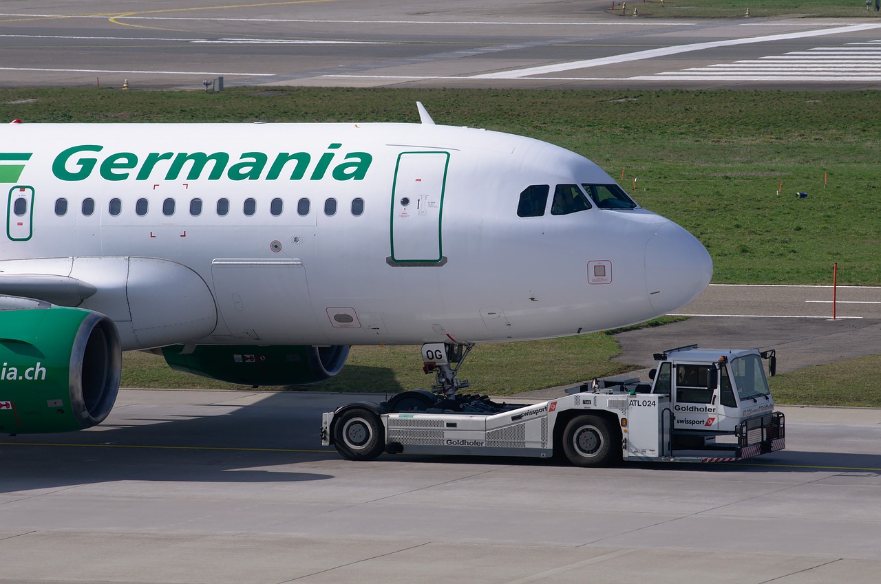 Orlaivis, Germania, Airbus A319, Reaktyvinis, Keleiviniai Orlaiviai, Oro Uostas, Zurich, Oro Uostas Zurich, Pirmenybė, Takas