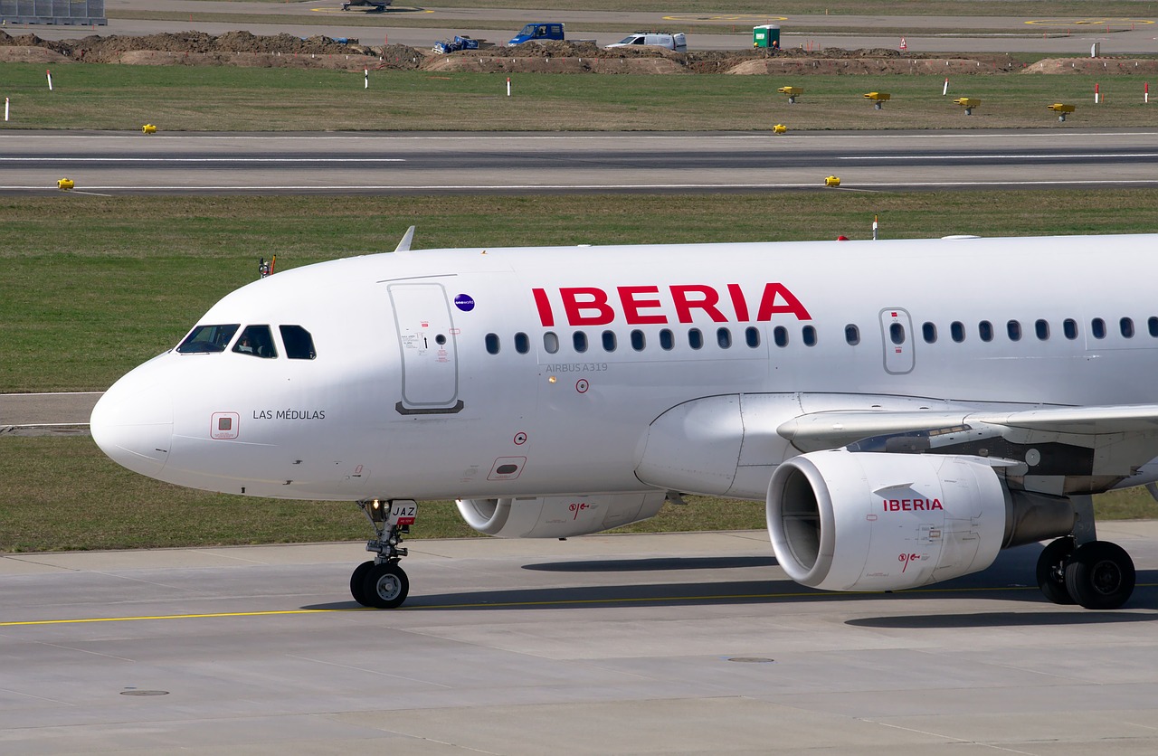 Orlaivis, Iberia, Airbus, A319, Oro Uostas Zurich, Atgal, Oro Uostas, Tarmac, Pirmenybė, Išvykimas