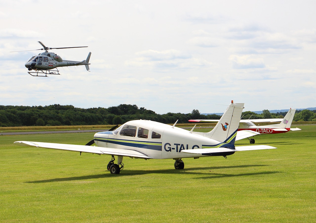 Aerodromas, Sraigtasparnis, Lėktuvas, Transportas, Oro Uostas, Oras, Orlaivis, Gabenimas, Aviacija, Helipadas