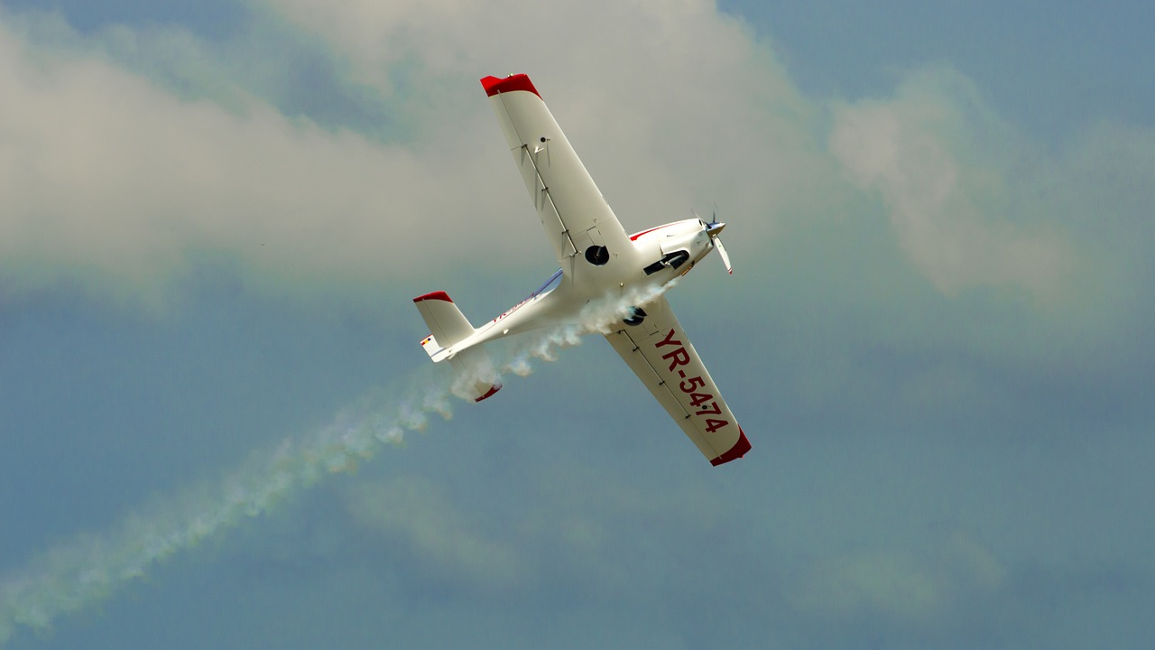 Lėktuvas,  Aerospool Wt9 Dinamišką,  Orlaivių,  Aviacijos,  Skristi,  Plokštuma,  Oro Šou,  Akrobatinis,  Lėktuvas,  Transporto Priemonės