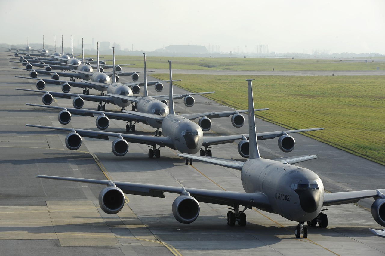 Lėktuvai, Linija, Takas, Kariuomenė, Lėktuvai, Purkštukai, Aviacija, Skrydis, Kc-135, Stratotankers