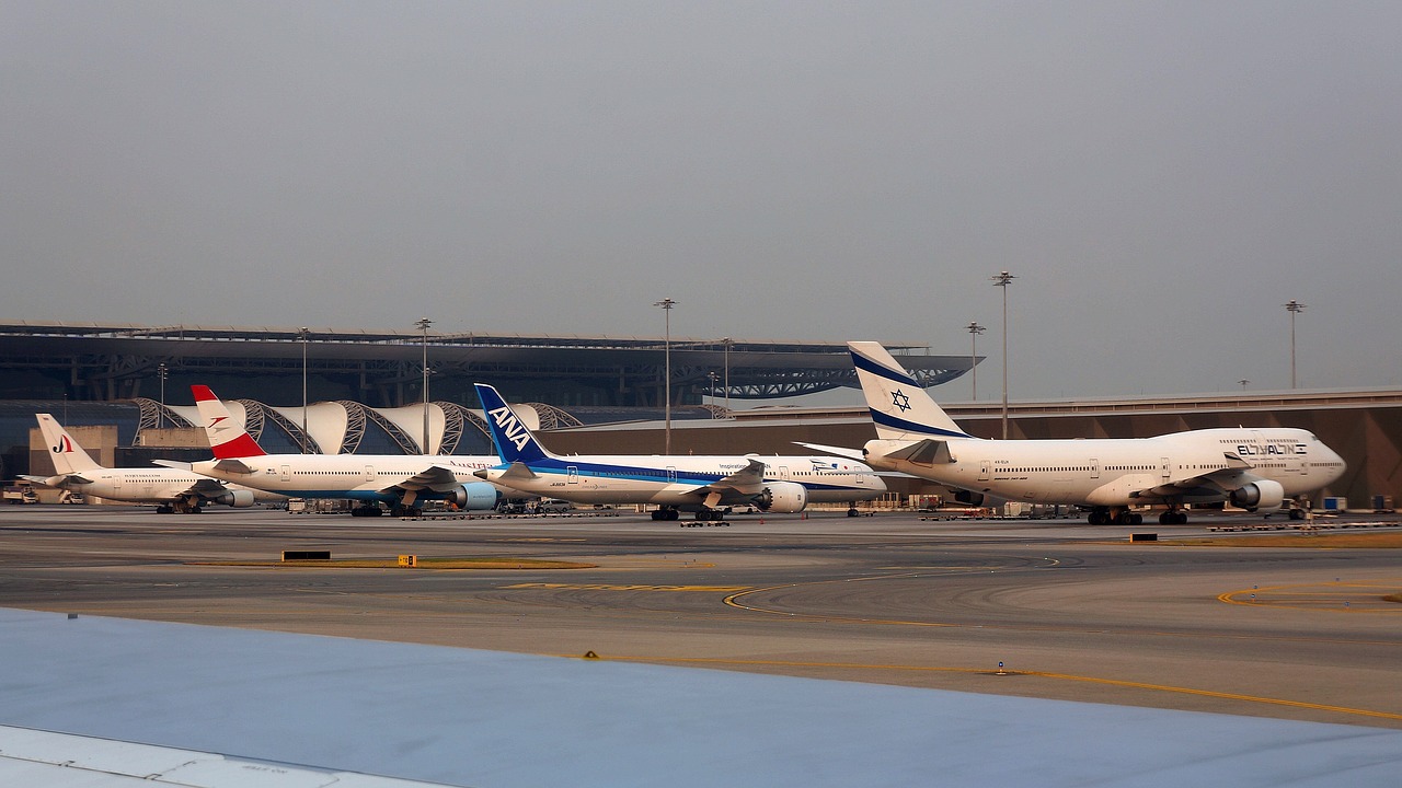 Oro Uostas, Boeing, Bangkokas, Lėktuvas, Oro Transportas, Aviacija, Automobilių Stovėjimo Aikštelė, 777, 747, 787