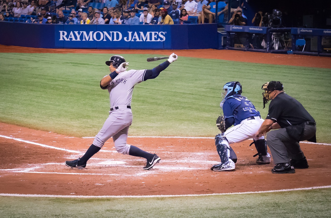 Alex Rodriguez,  Yankees,  Beisbolas,  Tampa Spindulių Stadionas,  Sūpynės Šikšnosparnis,  Gaudytojas,  Auksinis Žaidimas,  Pramogos,  Sportas,  Sūpynės