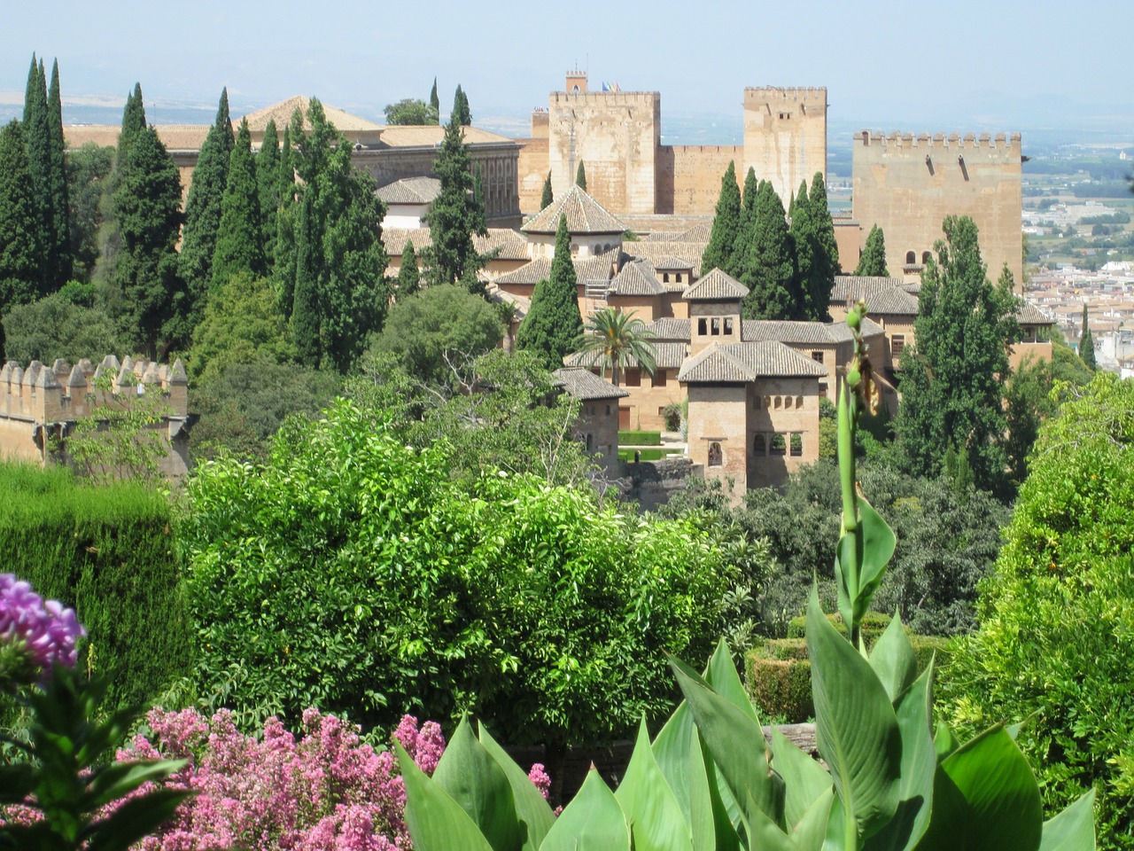 Alhambra, Granada, Pastatas, Senas, Architektūra, Islamic, Pasaulinis Paveldas, Maurų, Sodas, Nemokamos Nuotraukos