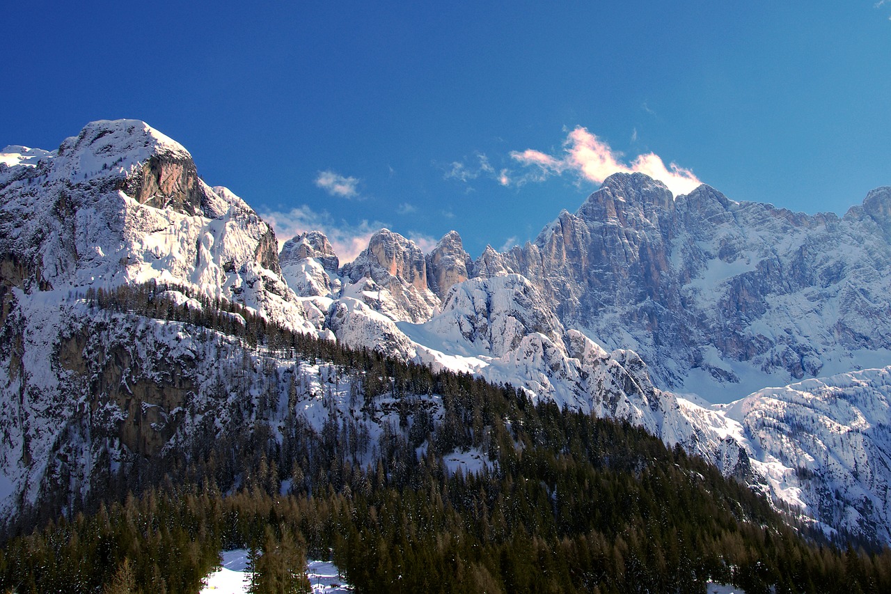 Allegė, Dolomitai, Monte Civetta, Sci, Dolomito Superski, Veneto, Belluno, Italy, Alpės, Sniegas