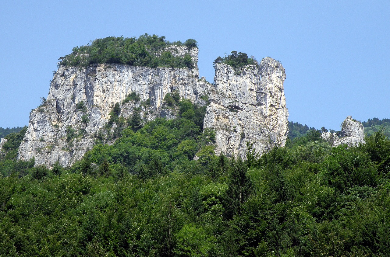 Allèves, Haute-Savoie, France, Turai Saint Jacques, Akmenys, Moutain, Uolos, Miškas, Medžiai, Formavimas