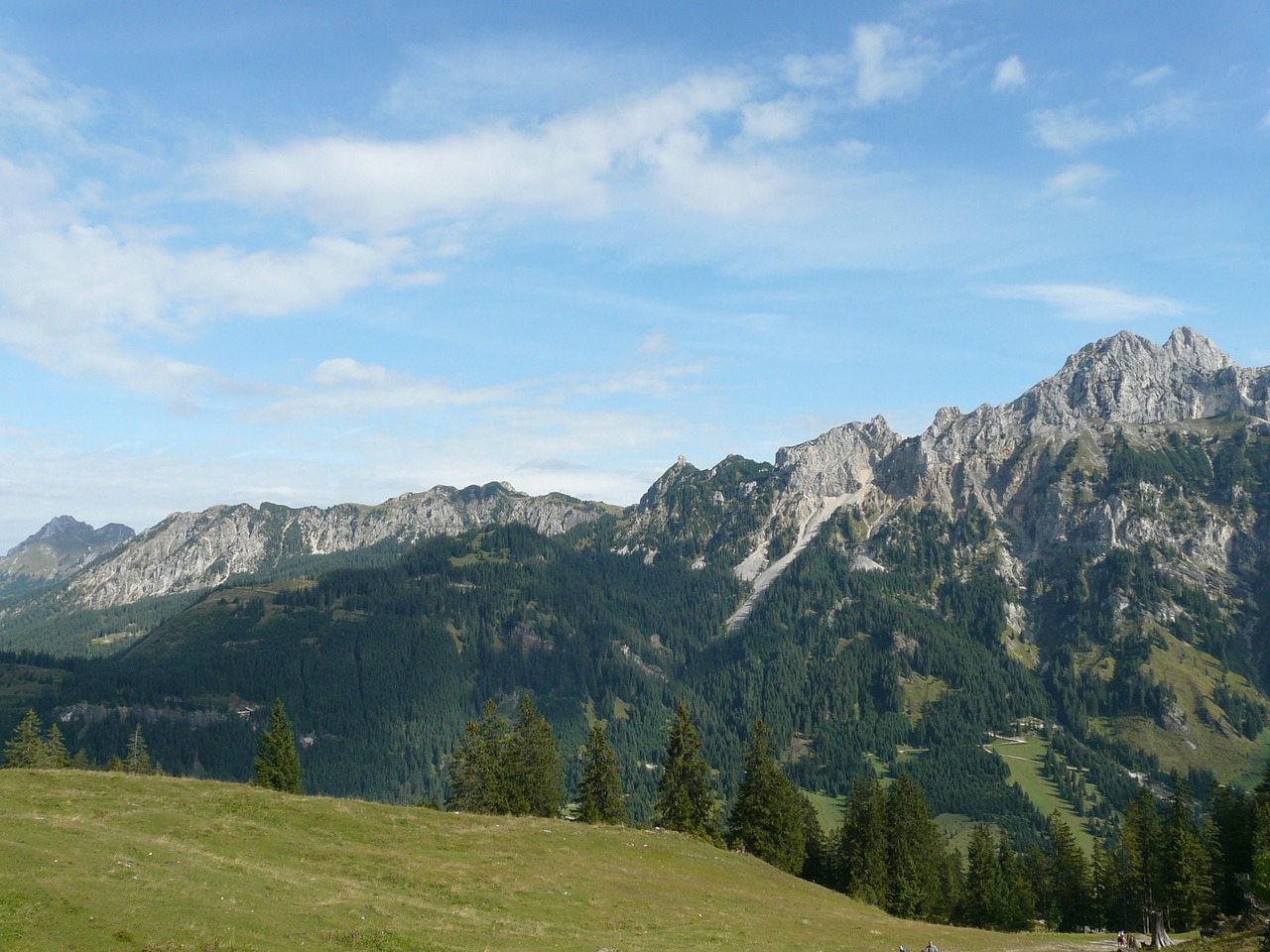 Allgäu Alpės, Alpių, Kalnai, Agenstein, Tannheim Gidgeway, Füssener Jöchle, Schartschrofenas, Friedbergerio Laipiojimas, Raudona Flüh, Gimpelis