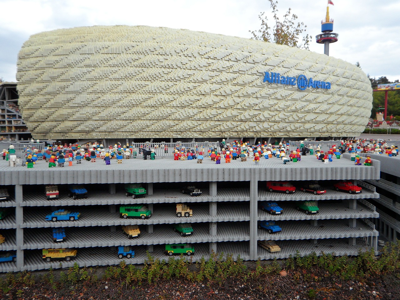 Allianz Arena, Futbolas, Bayern Munich, Legolandas, Lego, Lego Blokai, Rekonstruotas, Raštuotas Po, Daugiaaukštė Automobilių Stovėjimo Aikštelė, Statybiniai Blokai