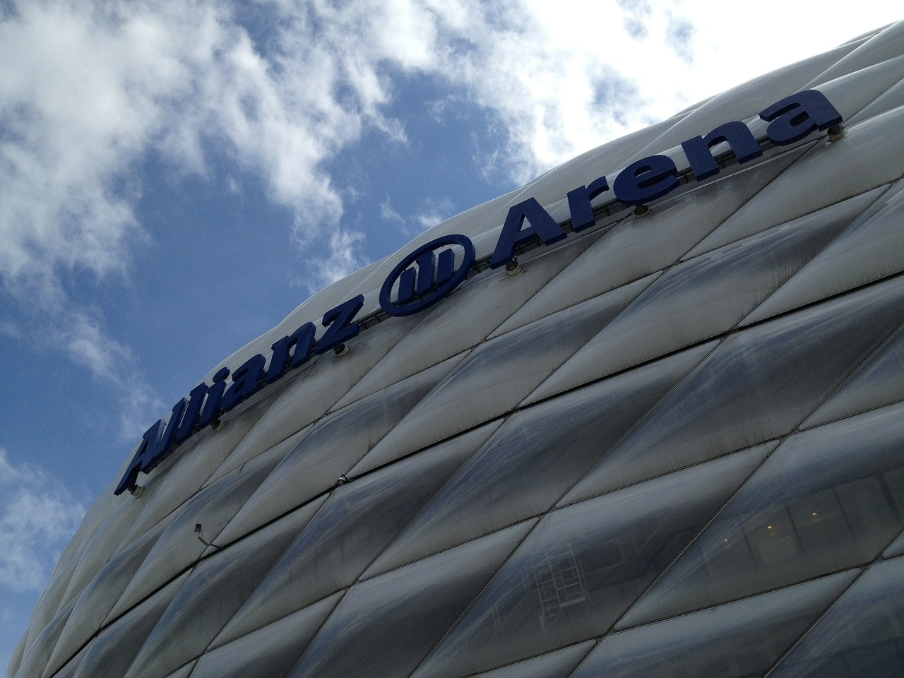 Allianz Arena, Futbolo Stadionas, Sportas, Žiūrovai, Komanda, Futbolas, Žaidimas, Futbolas, Rungtynės, Tikslas