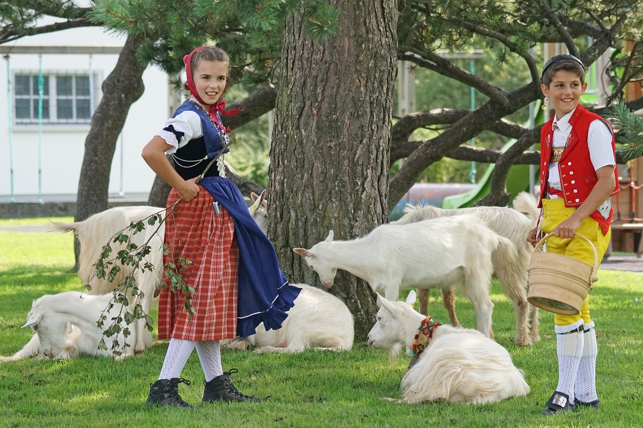 Almabtrieb, Désalpe, Alp Produkcija, Appenzell, Muitinės, Vidausrhoden, Appenzeller, Kostiumai, Mergaičių Kostiumas, Kalnų Kostiumai