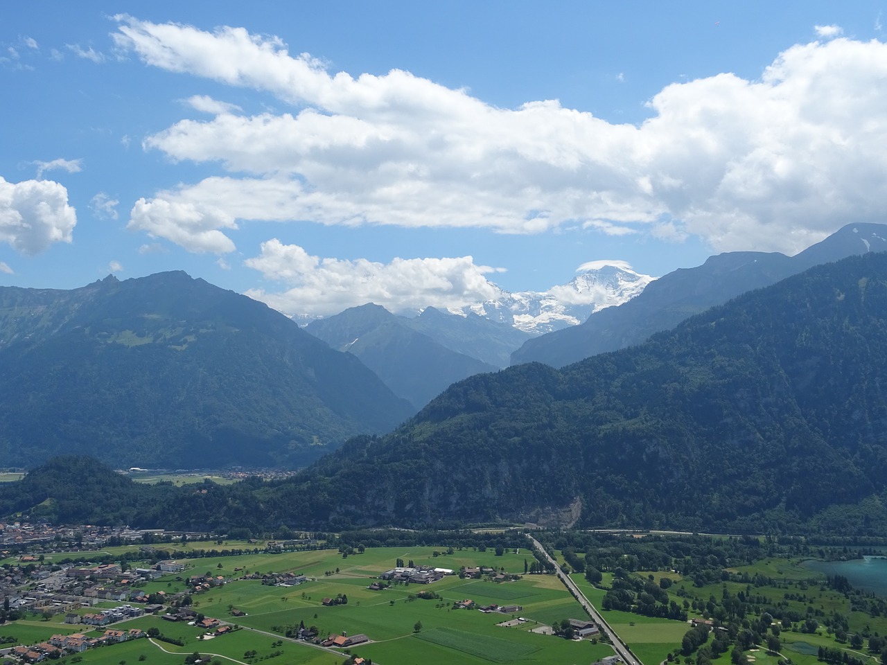 Alpių, Kalnai, Šveicarija, Interlaken, Ežeras, Debesys, Dangus, Mėlynas, Kraštovaizdis, Vaizdas