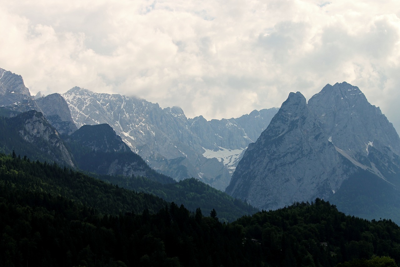Alpių, Alpių Kraštovaizdis, Garmisch Partenkirchen, Kalnai, Rokas, Miškas, Kraštovaizdis, Vokietija, Dangus, Gamta