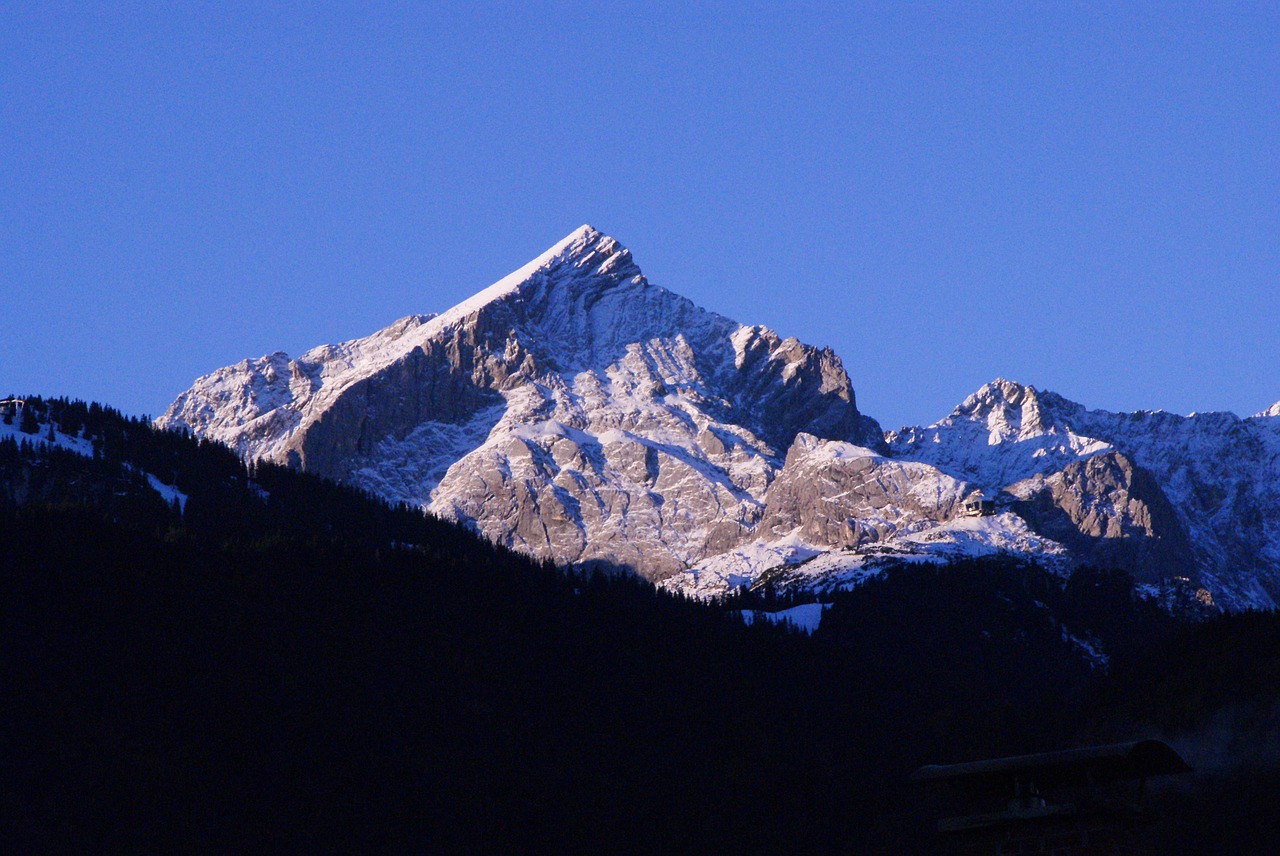 Alpspitze, Alpių, Wetterstein Kalnai, Kalnas, Aukšti Kalnai, Nemokamos Nuotraukos,  Nemokama Licenzija