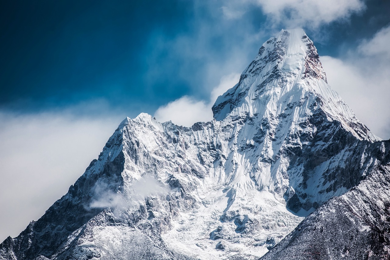 Ama Dablam, Himalaja, Kalnas, Piko, Nepalas, Aukščiausiojo Lygio Susitikimas, Bazinė Stovykla, Sniegas, Žiema, Kraštovaizdis