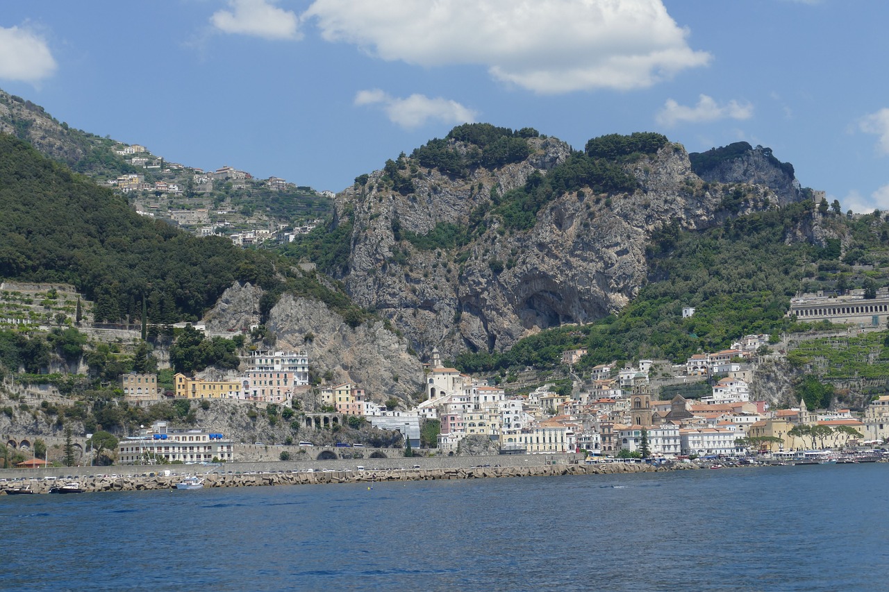 Amalfi, Italy, Amalfi Pakrantė, Kranto, Uolos, Viduržemio Jūros, Šventė, Campania, Kraštovaizdis, Rokas
