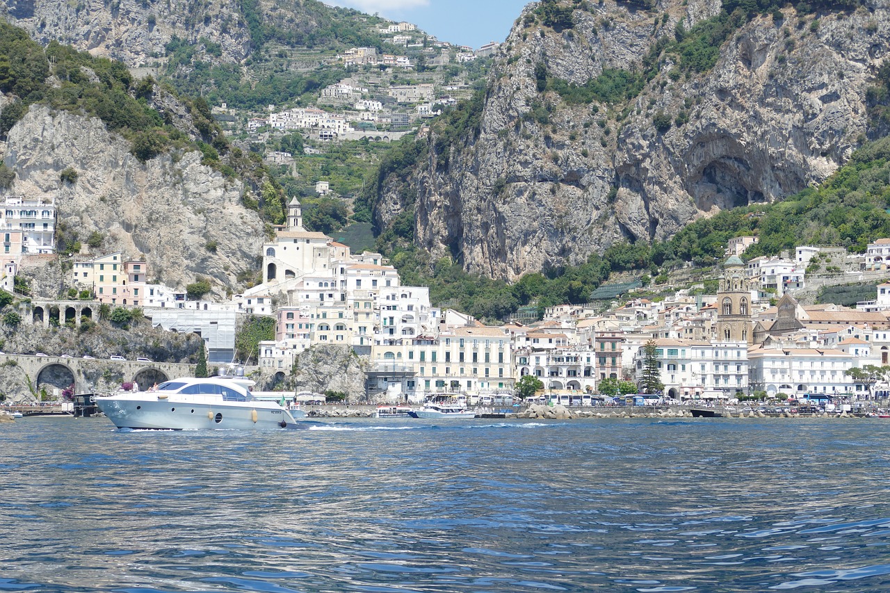Amalfi, Italy, Amalfi Pakrantė, Kranto, Uolos, Viduržemio Jūros, Šventė, Campania, Kraštovaizdis, Rokas