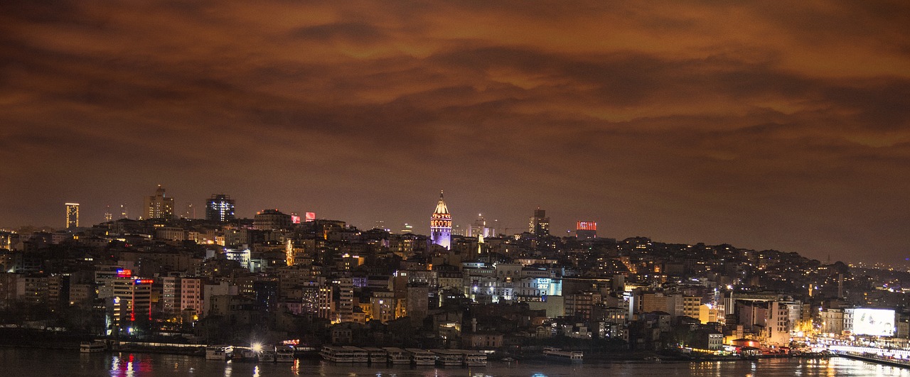 Nuostabus, Istanbulas, Bokštas, Naktis, Dangus, Turkija, Šviesa, Nemokamos Nuotraukos,  Nemokama Licenzija