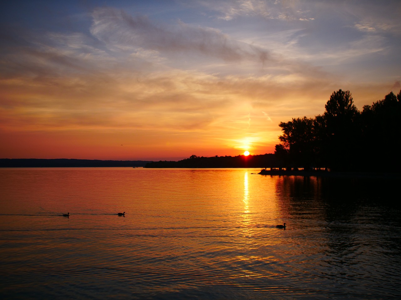 Ammersee,  Miunchenas,  Ežeras,  Saulėlydžio,  Vandens,  Saulėlydžio,  Bavarija,  Romantiškas,  Dangus,  Saulelydis Gamtovaizdis