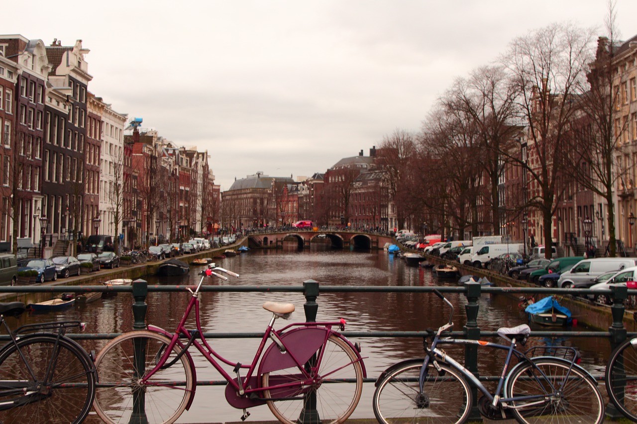 Amsterdamas, Dviratis, Dviračiai, Nyderlandai, Holland, Kanalas, Kanalas, Ratas, Labiausiai, Architektūra
