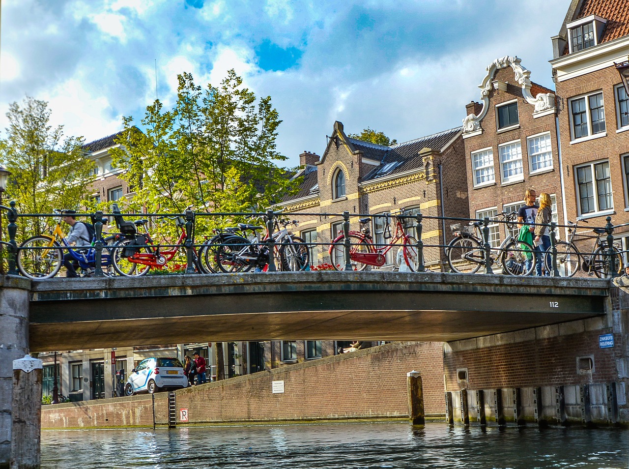 Amsterdamas, Tiltas, Dviračiai, Pora, Miestas, Kanalas, Holland, Olandų, Europietis, Upė
