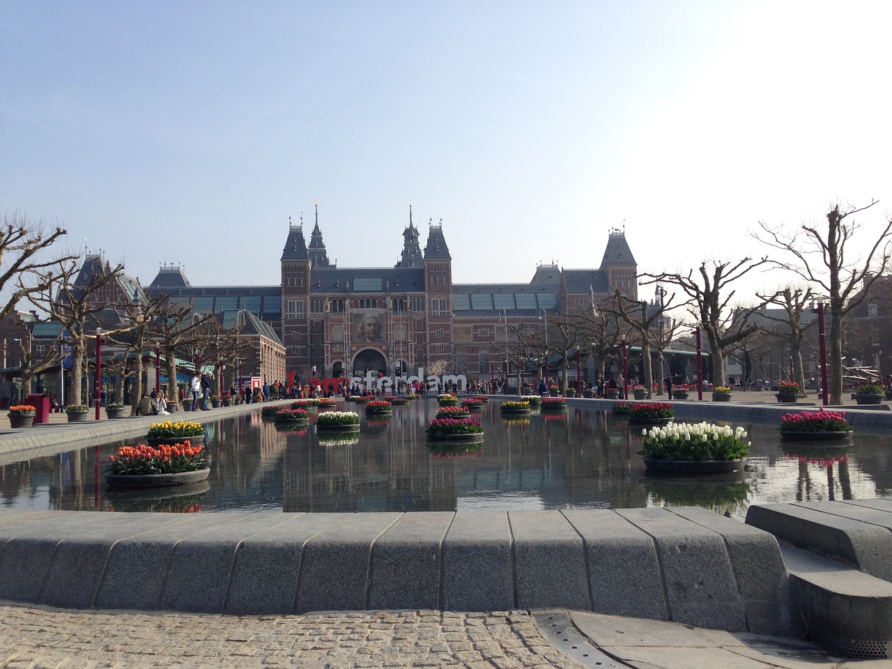 Amsterdamas, Rijksmuseum, Pavasaris, Tulpės, Muziejus, Miestas, Architektūra, Turizmas, Nyderlandai, Miesto Panorama
