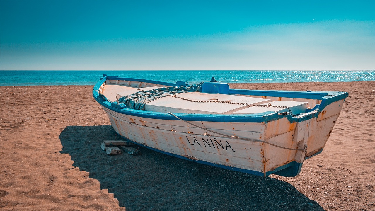 Andalūzija, Valtis, Papludimys, Smėlis, Ispanija, Nemokamos Nuotraukos,  Nemokama Licenzija