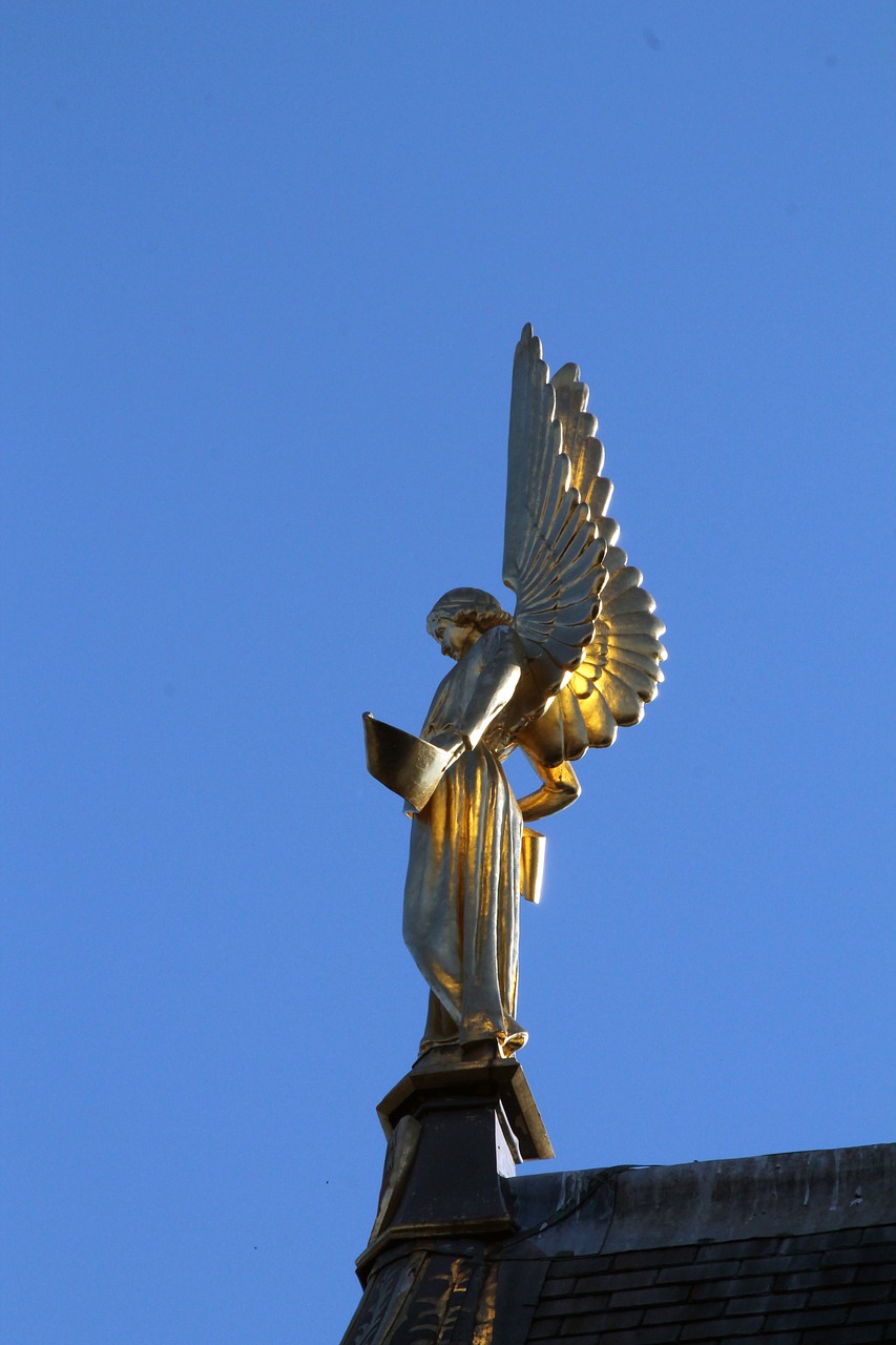 Angelas, Statula, Auksas, Mėlynas Dangus, France, Montmorency, Ile-De-France, Bažnyčia, Sparnai, Religija