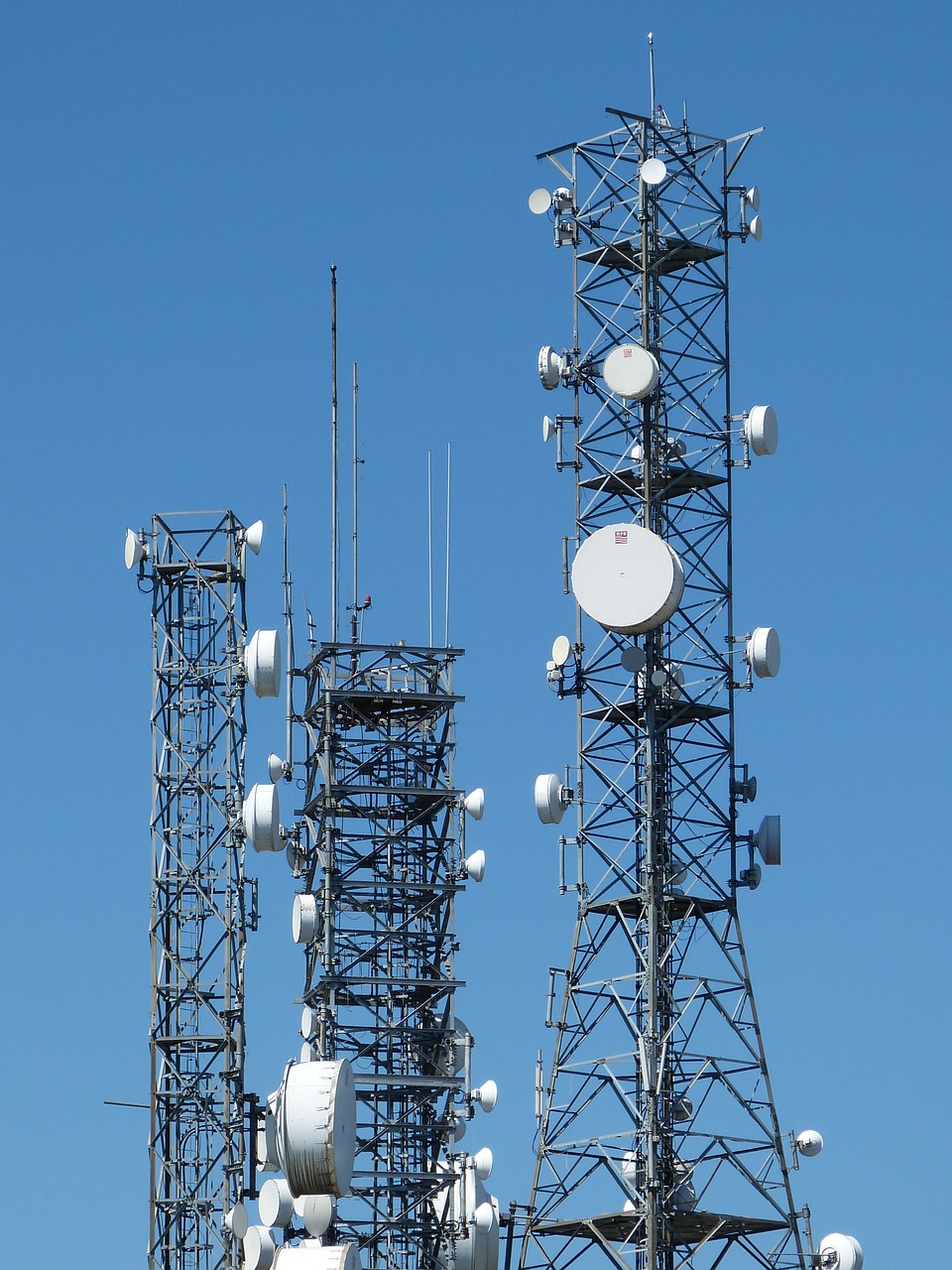 Antena, Bokštas, Mobilusis Telefonas, Telekomunikacijos, Siųsti, Stiebas, Transmisijos Bokštas, Tv, Komunikacija, Telefonas
