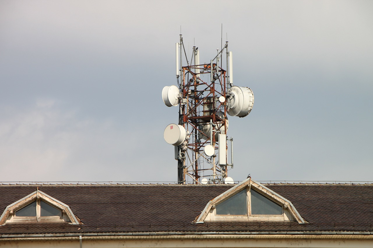 Antena, Masyvas, Mobilusis Telefonas, Ryšiai, Duomenys, Mikrobangų Krosnelė Mobilus, Telefonas, Radijas, Dangus, Bokštas