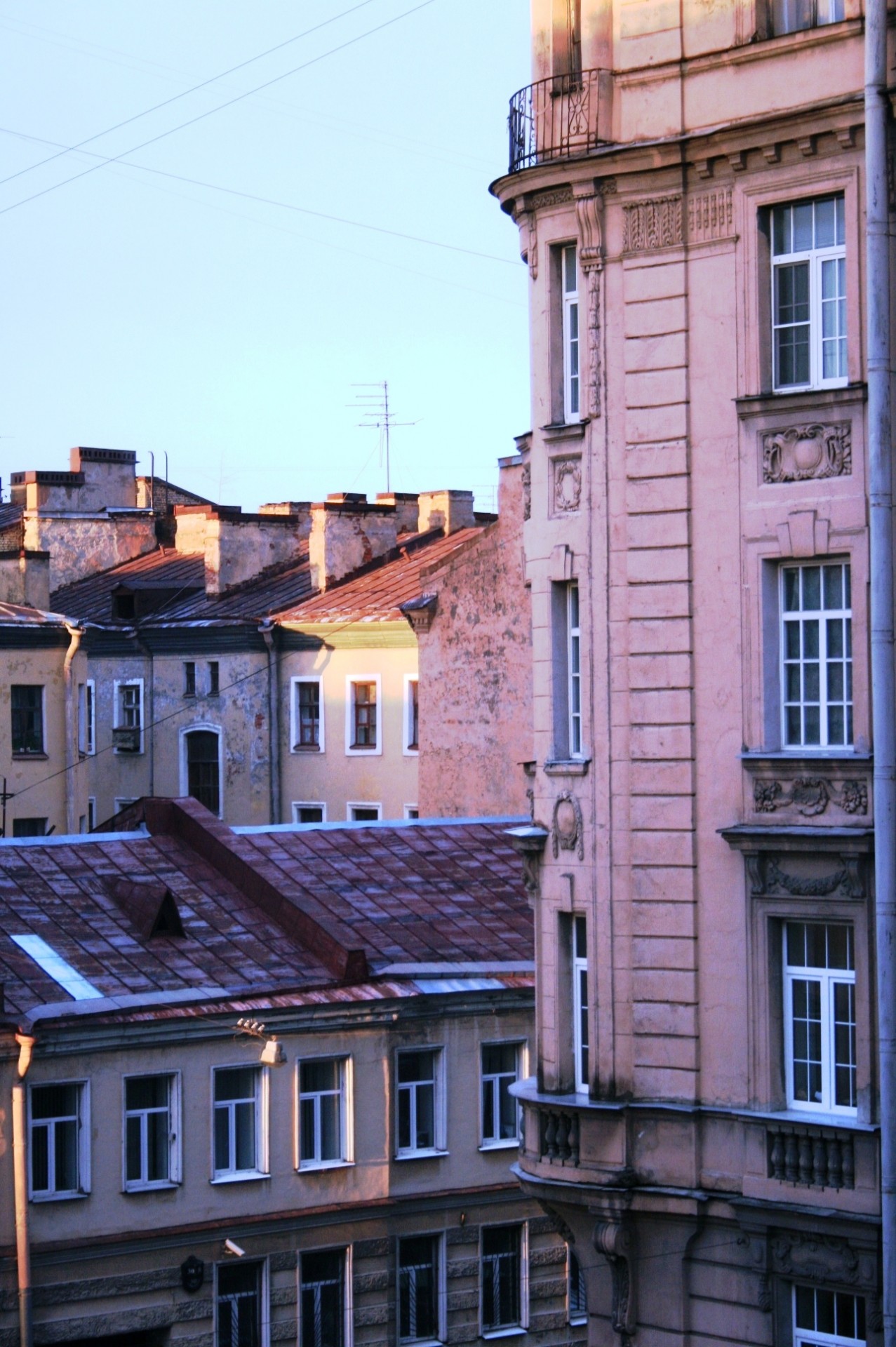 Pastatai,  Apartamentai,  Highrise,  Miestas,  Priemiestyje,  Rožinis,  Raudona,  Grietinėlė,  Dangus,  Daugiabučių Namų St Petersburg