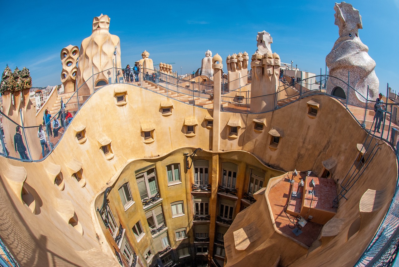 Gaudi, Barcelona, Ispanija, Architektūra, Kelionė, Lauke, Viešbutis, Pastatas, Dangus, Namas