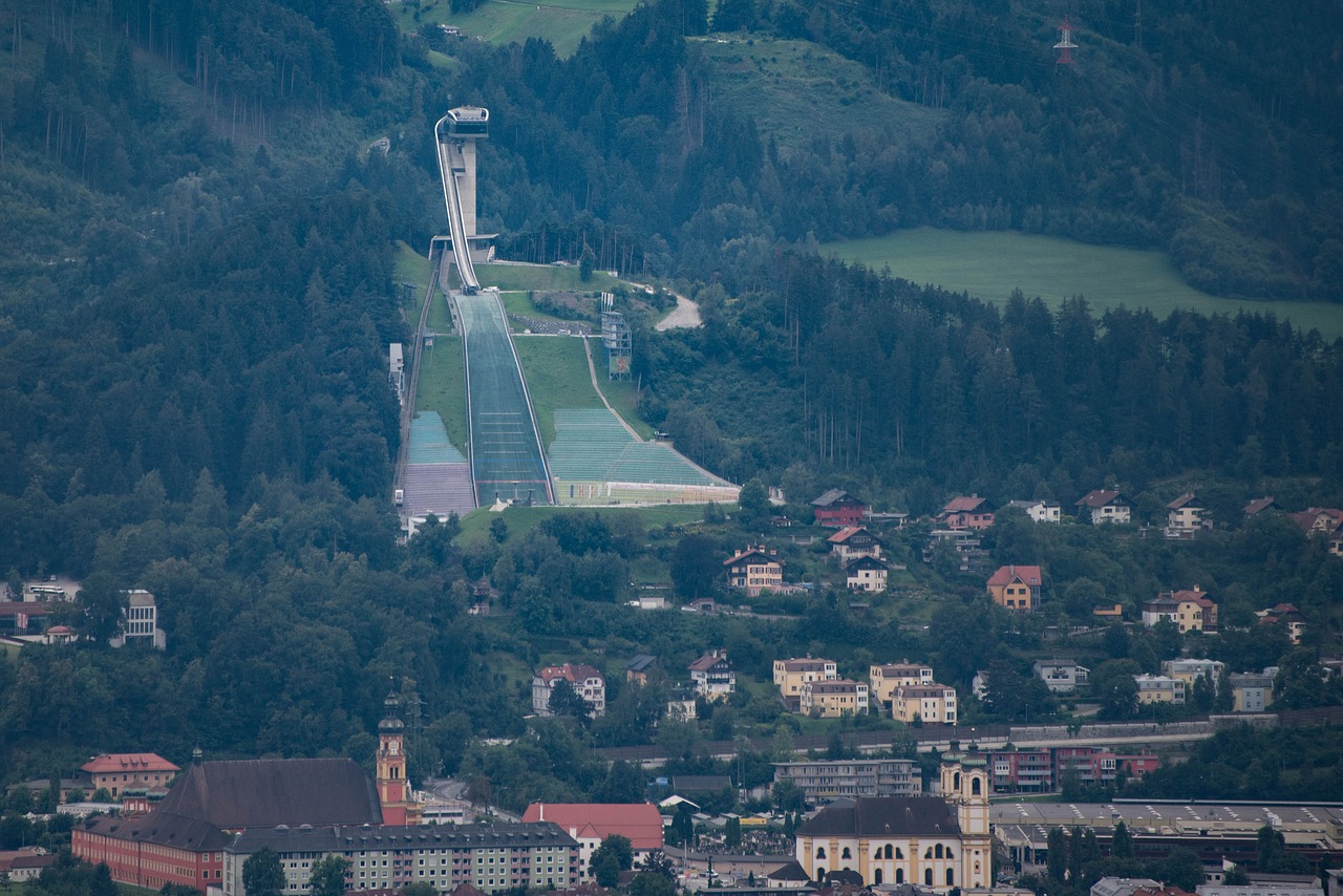 Architektūra, Skisprungschanze, Zaha Hadid, Kalnas Isel, Pastatas, Innsbruck, Tyrol, Nemokamos Nuotraukos,  Nemokama Licenzija