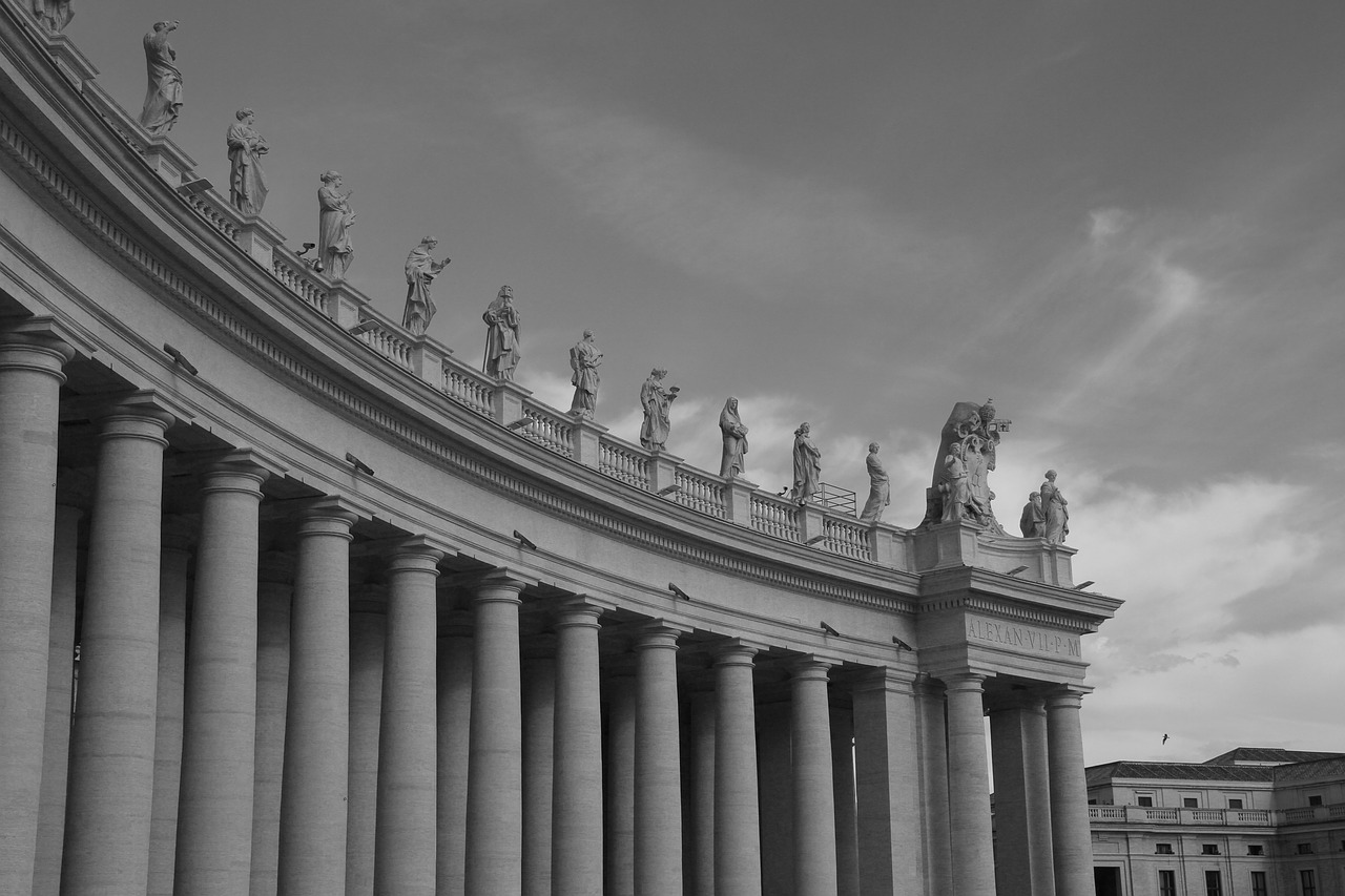 Architektūra, B W, St Peterio Aikštė, Roma, Italy, Stulpeliai, Europa, Statula, Senas, Senovės Roma
