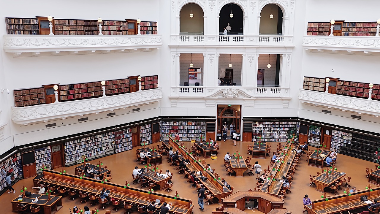 Architektūra, Pastatas, Infrastruktūra, Vakarų Valstybinė Biblioteka, Stalai, Kėdės, Žinios, Nemokamos Nuotraukos,  Nemokama Licenzija