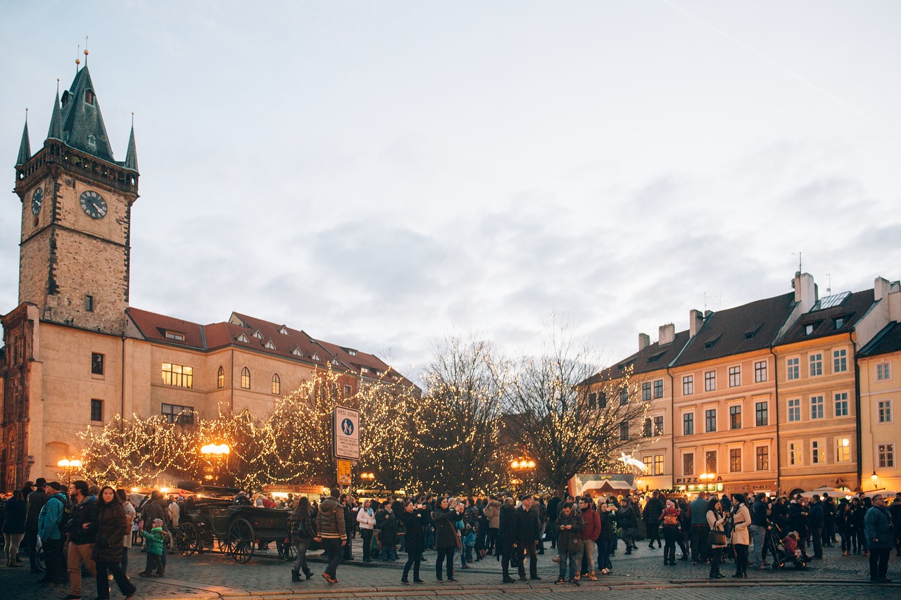 Architektūra, Pastatas, Infrastruktūra, Dangus, Debesis, Žmonės, Minios, Kalėdos, Medis, Žibintai