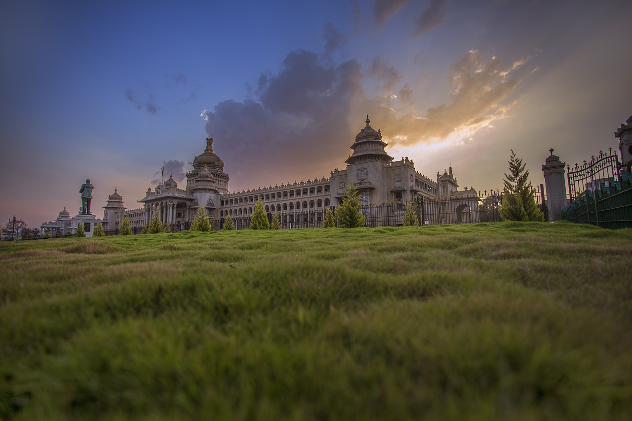 Architektūra, Kelionė, Lauke, Dangus, Senovės, Vidhan, Soudha, Bangalore, Bengaluru, Rūmai