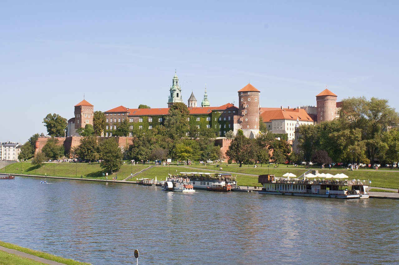 Architektūra,  Vanduo,  Upė,  Kelionė,  Krakow,  Lenkija,  Bažnyčia,  Wawel,  Bokštas,  Panoraminis