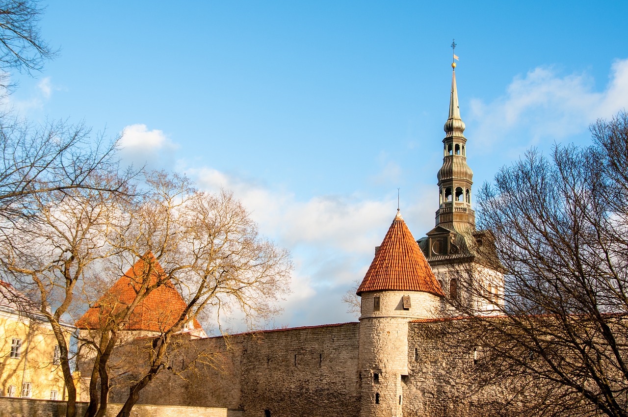 Architektūra,  Bokštas,  Senas,  Kelionė,  Dangus,  Pastatas,  Gotika,  Megalopolis,  Turizmas,  Bažnyčia