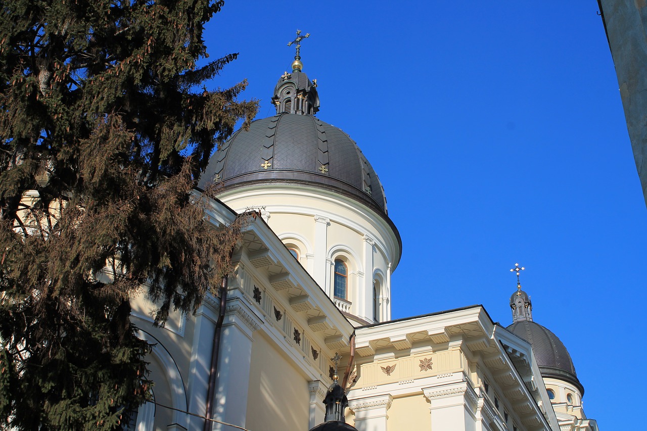 Architektūra,  Bažnyčia,  Dangus,  Religija,  Kelionė,  Ukraina,  Senamiestis,  Lviv,  Kupolas,  Be Honoraro Mokesčio